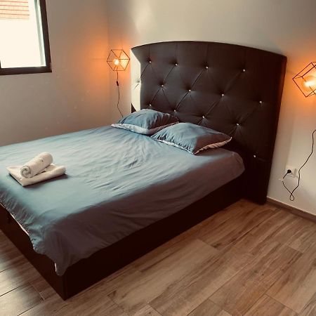 Bella Vista, Parking Gratuit, 5 Min Auxerre Daire Monéteau Dış mekan fotoğraf