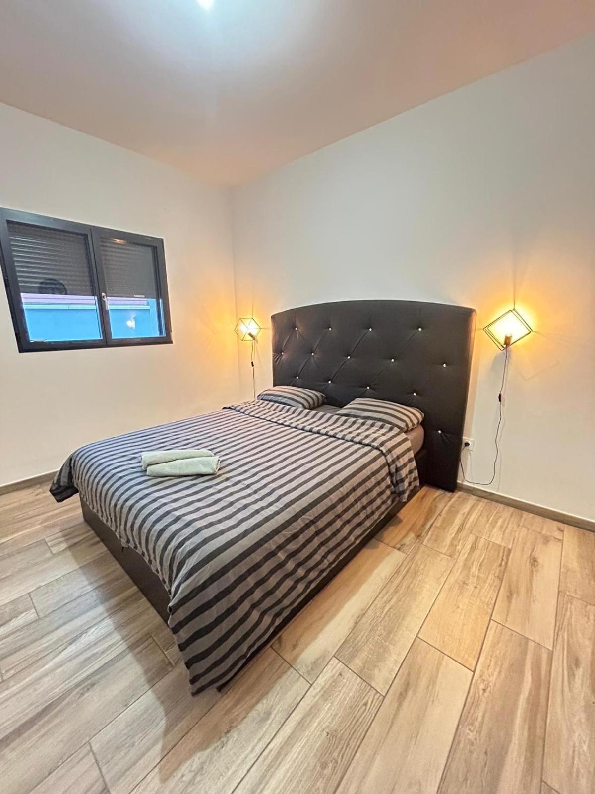 Bella Vista, Parking Gratuit, 5 Min Auxerre Daire Monéteau Dış mekan fotoğraf